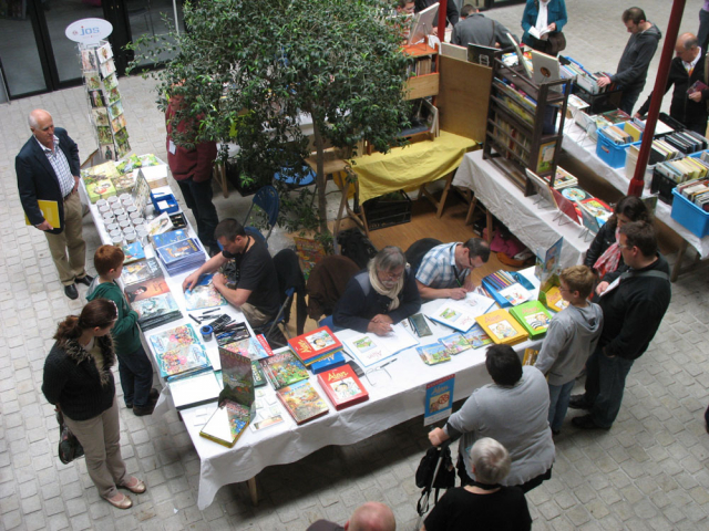 Bouquinistes et auto-éditeurs